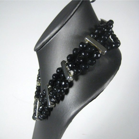 Black Plastic Beaded Collar Necklace 19 Inch Silvertone Vintage 50s Multi-Stran - Picture 7 of 8